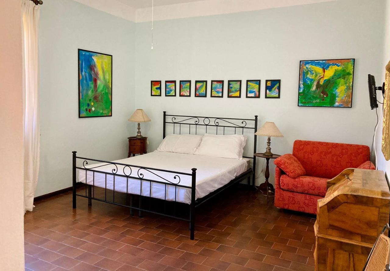بولا Essenza_2 B&B المظهر الخارجي الصورة