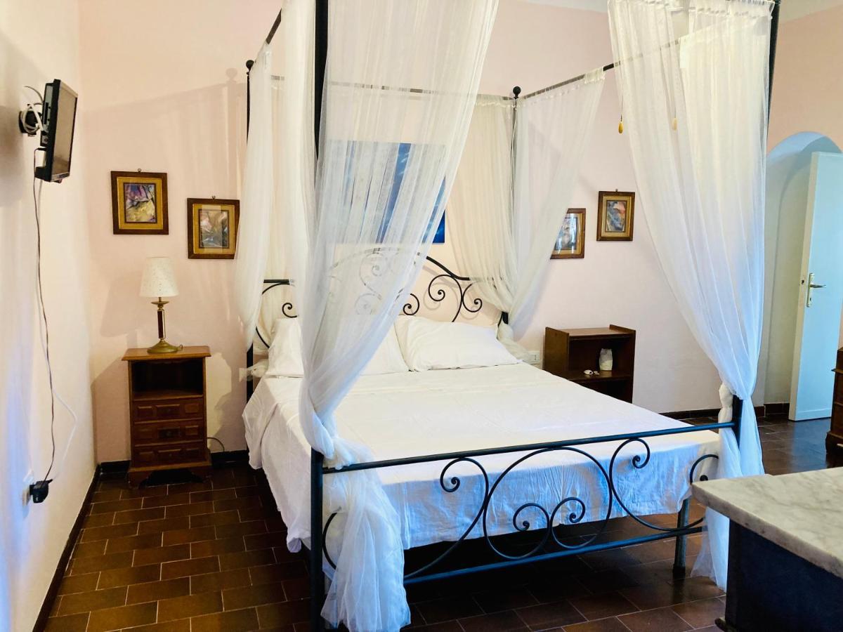 بولا Essenza_2 B&B المظهر الخارجي الصورة